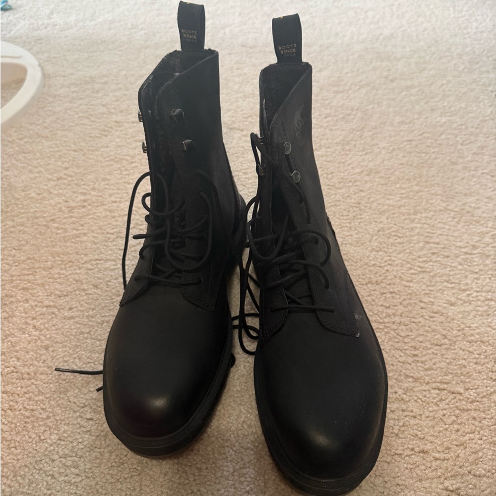 Sorel Black Lace Up Boots